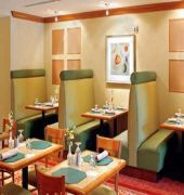 Hilton Garden Hotel 3*